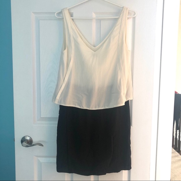 Babaton Dress 100% Silk - Picture 3 of 4